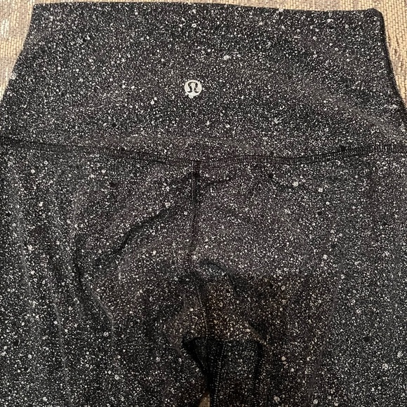 Lululemon ALIGN leggings. Size 4. Black and white speckled. Women’s - Picture 4 of 8